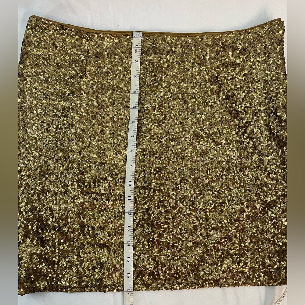 Cache Gold Sequin Mini Skirt; women’s size 8; perfect skirt for any occasion! - Picture 10 of 11